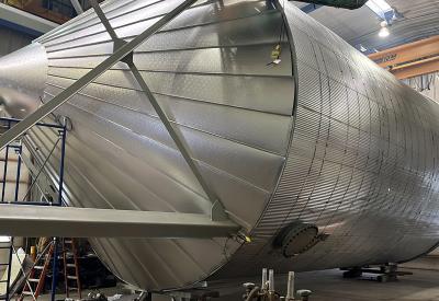 Large Canola Oil vertical vessel in Saskatchewan Canada required a unique Heat Trace system.